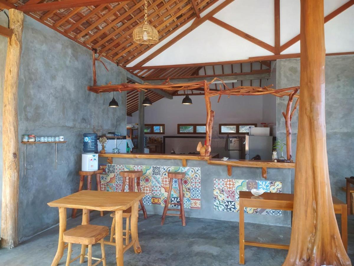 Eco Casa Hotel Karimunjawa Exterior photo