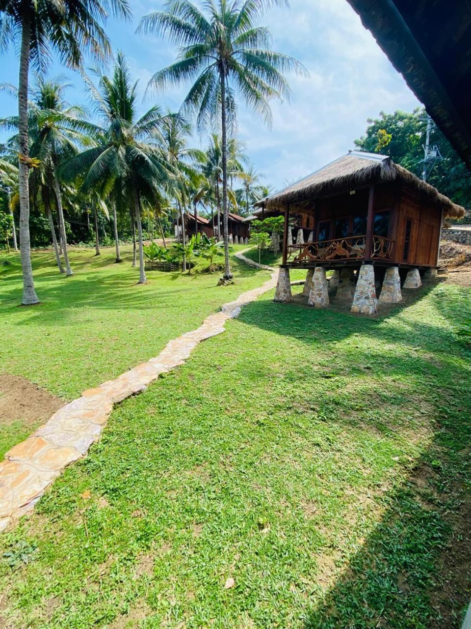 Eco Casa Hotel Karimunjawa Exterior photo